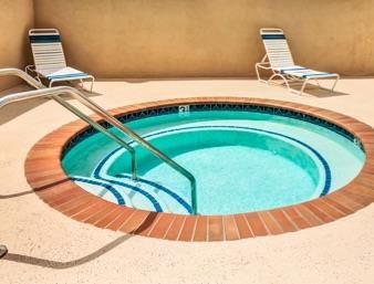 Days Inn & Suites By Wyndham Fullerton Facilidades foto