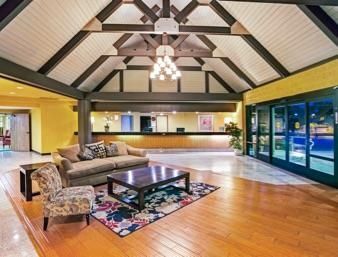 Days Inn & Suites By Wyndham Fullerton Interior foto